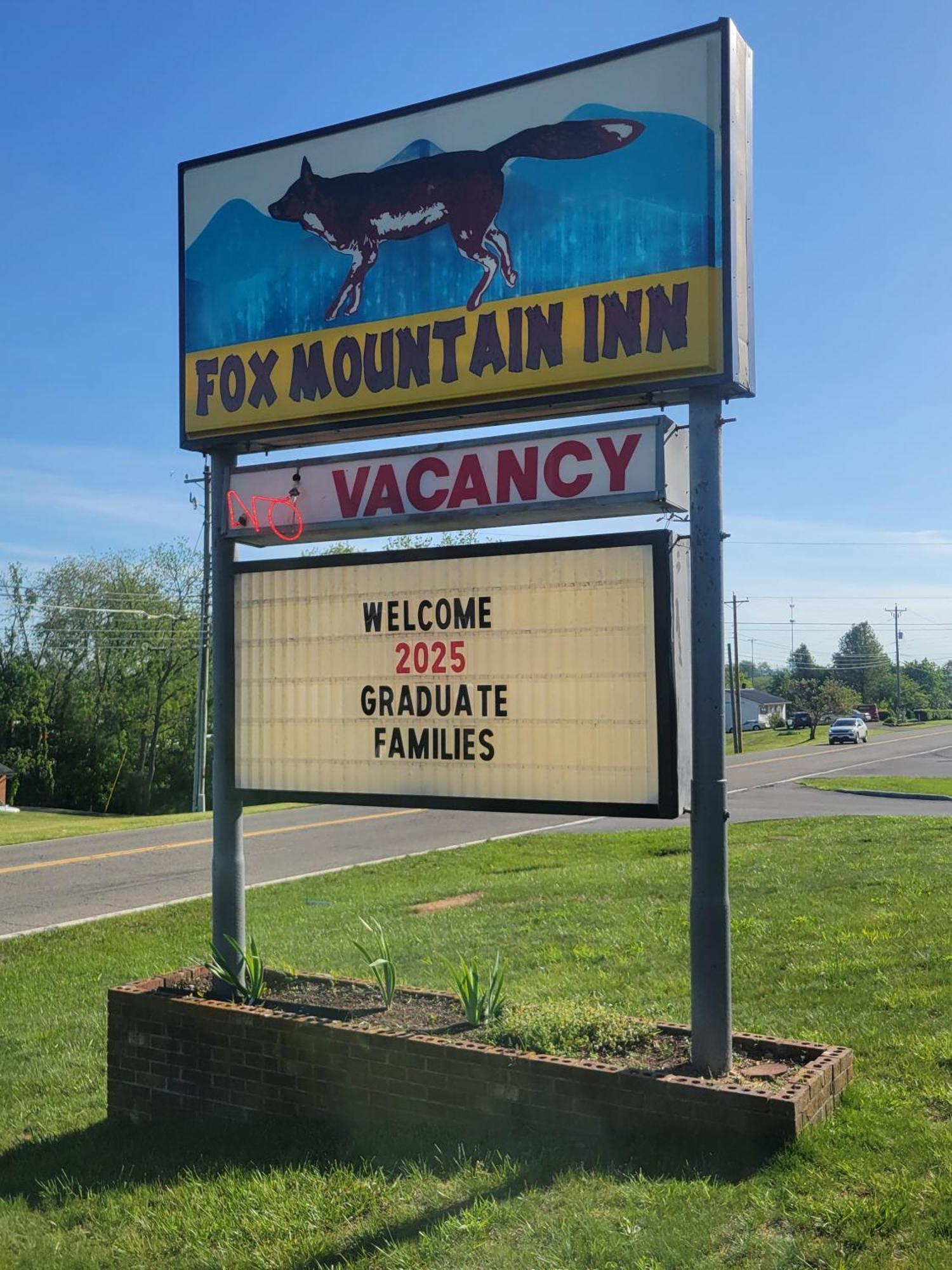Fox Mountain Inn Max Meadows Zewnętrze zdjęcie