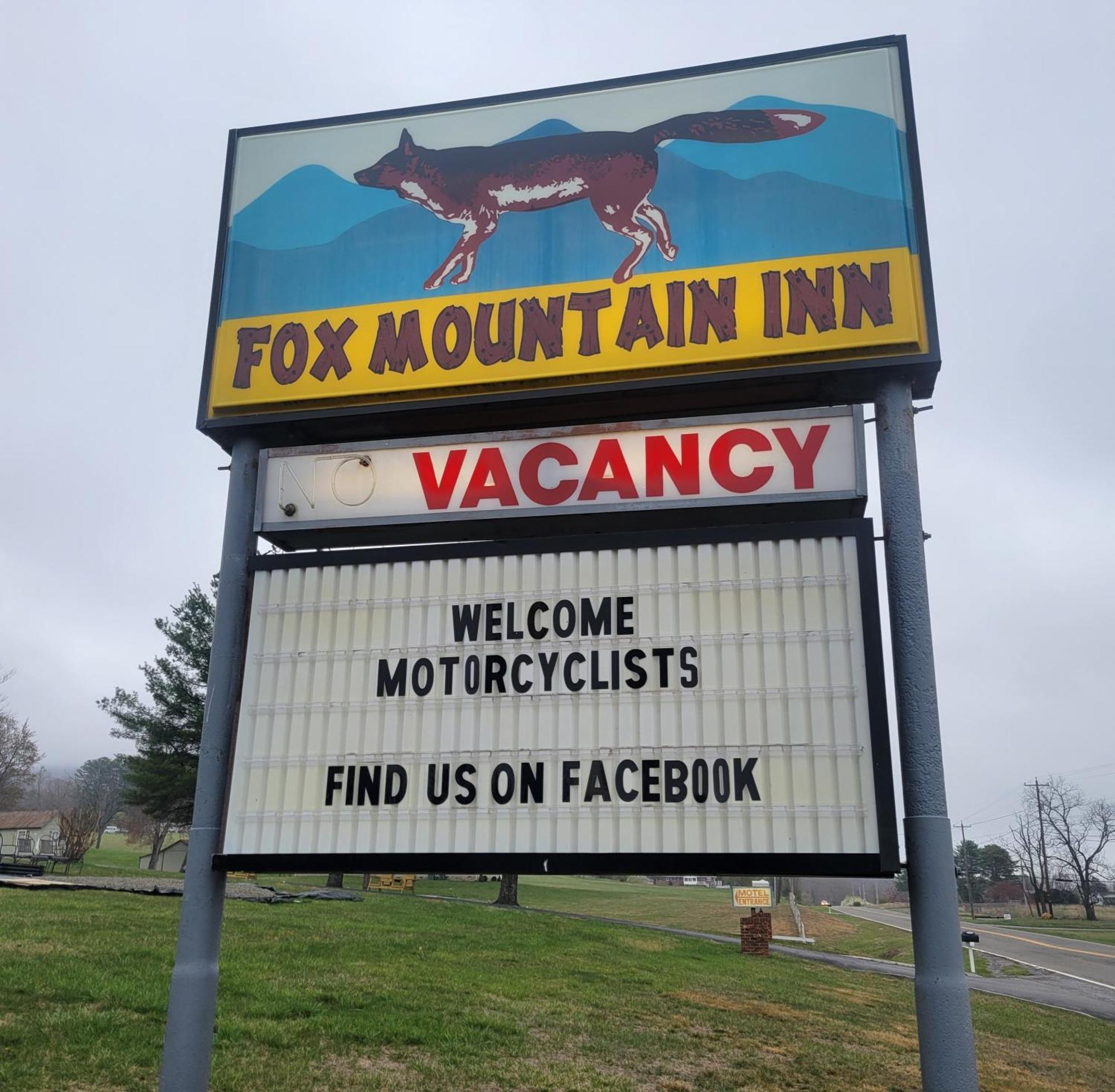 Fox Mountain Inn Max Meadows Zewnętrze zdjęcie